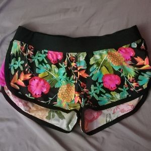 Body Glove swim shorts size Medium